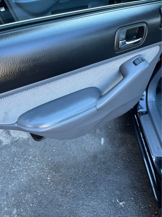 2003 Honda Civic 7th Gen - Image 10 of 17