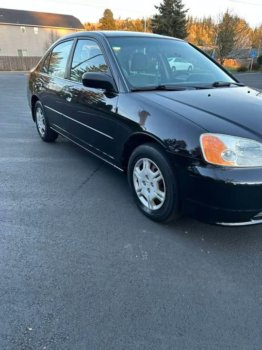 2003 Honda Civic 7th Gen - Image 4 of 17