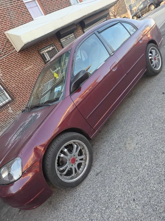 2003 Honda Civic 7th Gen - Image 3 of 7
