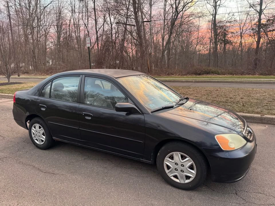 2003 Honda Civic 7th Gen - Image 4 of 9