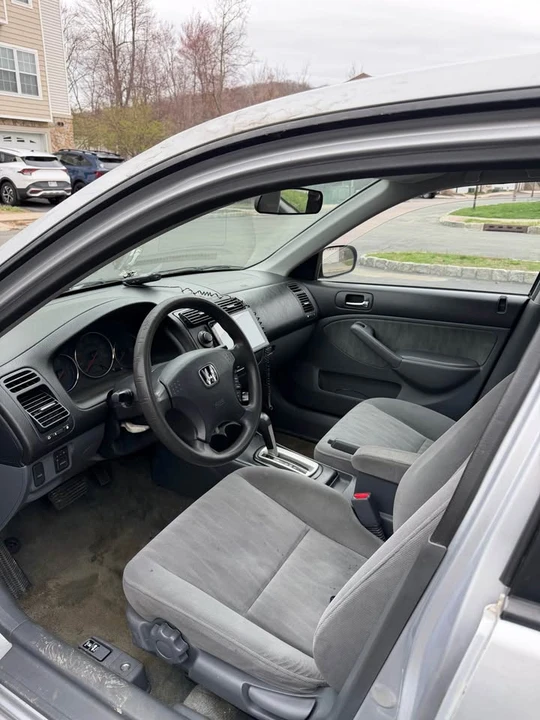 2003 Honda Civic 7th Gen - Image 3 of 9