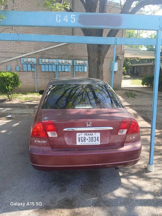 2003 Honda Civic 7th Gen - Image 7 of 12