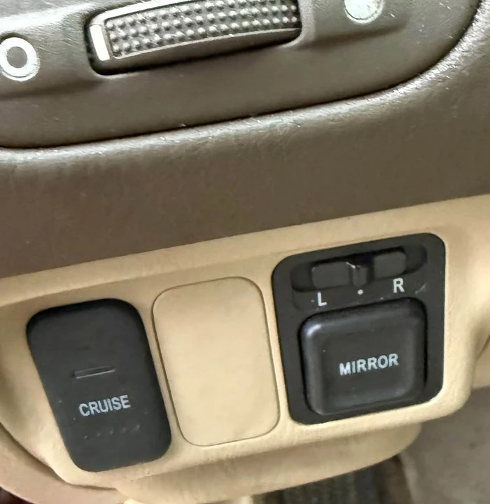 2003 Honda Civic 7th Gen - Image 7 of 9