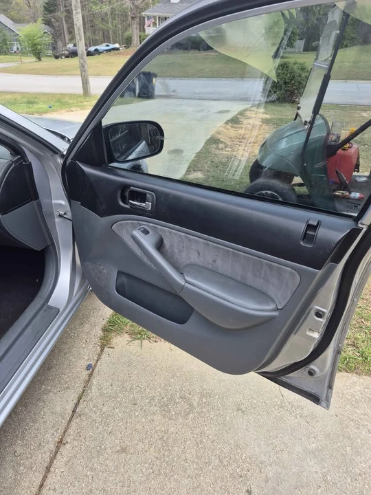 2003 Honda Civic 7th Gen - Image 5 of 8