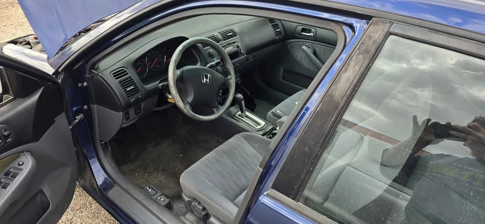 2003 Honda Civic 7th Gen - Image 6 of 9