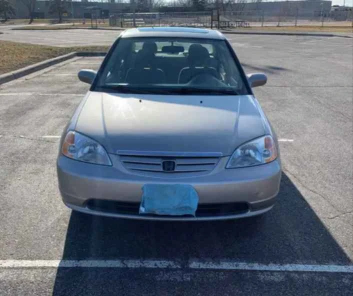 2003 Honda Civic 7th Gen - Image 2 of 7