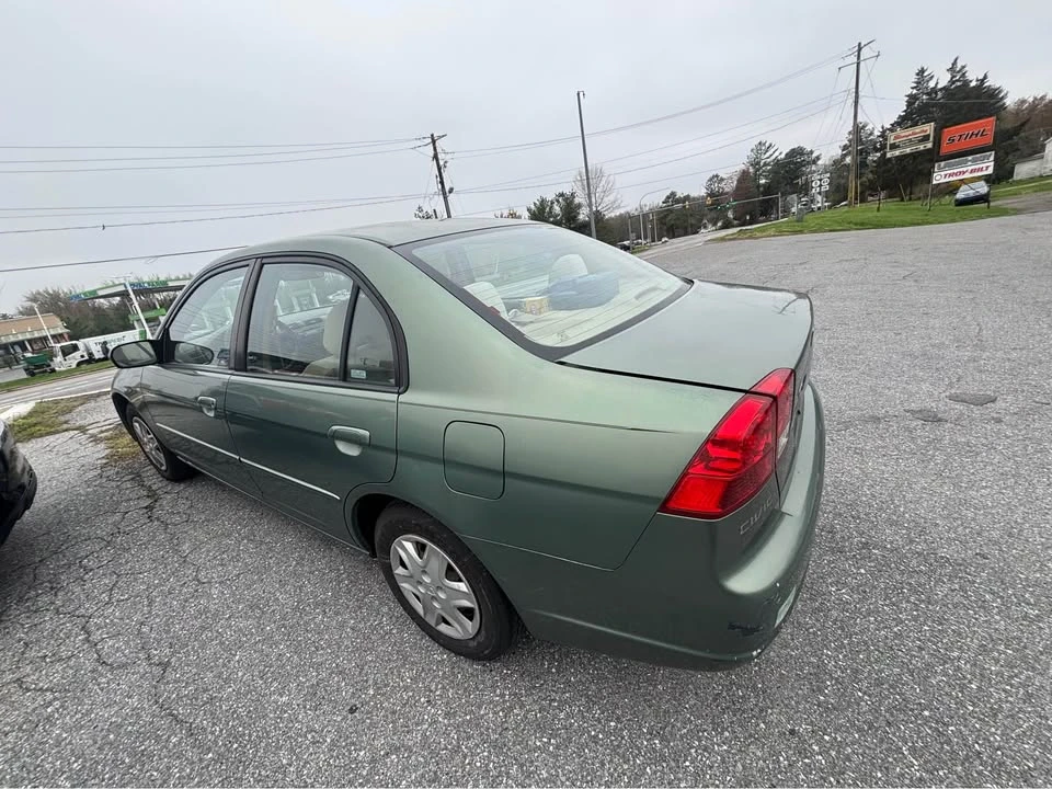2003 Honda Civic 7th Gen - Image 3 of 10