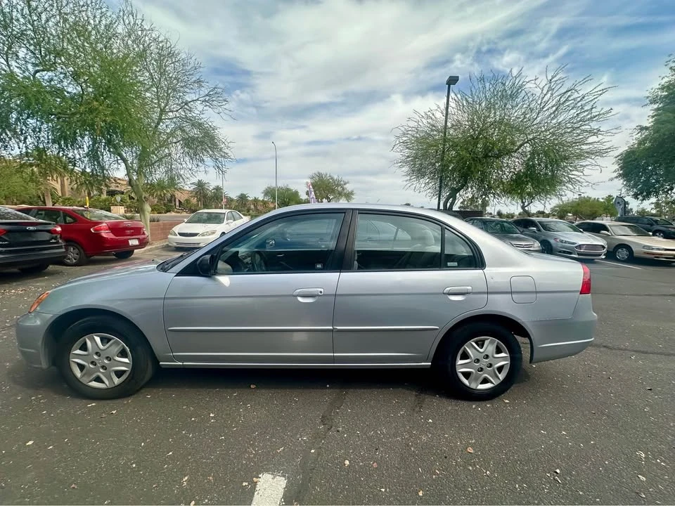 2003 Honda Civic 7th Gen - Image 8 of 16