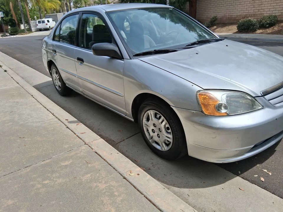 2003 Honda Civic 7th Gen - Image 3 of 16
