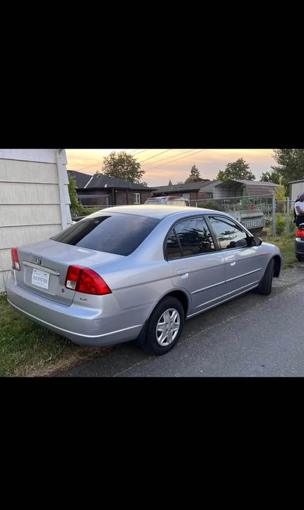 2003 Honda Civic 7th Gen - Image 2 of 5