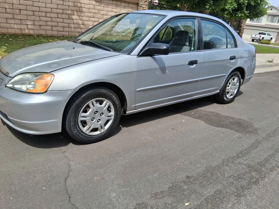 2003 Honda Civic 7th Gen - Image 8 of 16