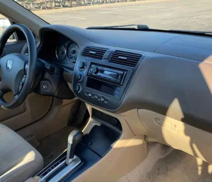 2003 Honda Civic 7th Gen - Image 6 of 7