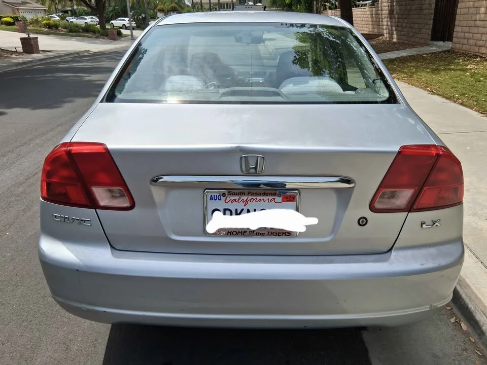 2003 Honda Civic 7th Gen - Image 6 of 16