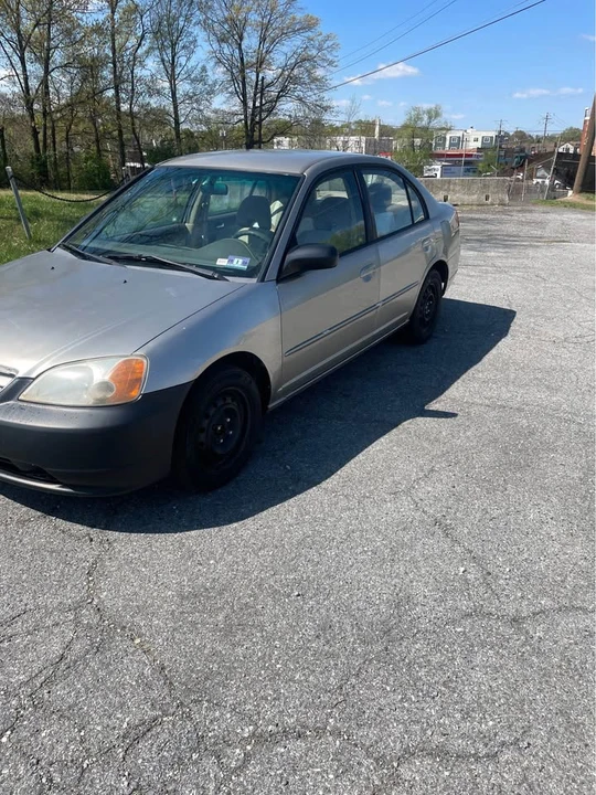 2003 Honda Civic 7th Gen - Image 6 of 11