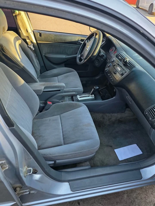 2003 Honda Civic 7th Gen - Image 5 of 8