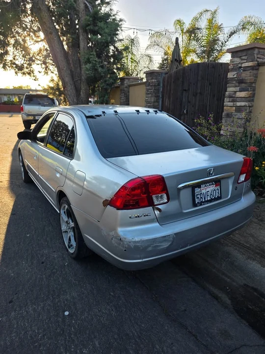 2003 Honda Civic 7th Gen - Image 4 of 8