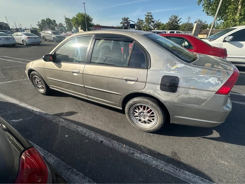 2003 Honda Civic 7th Gen - Image 8 of 9