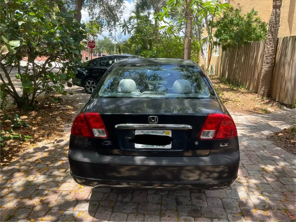 2003 Honda Civic 7th Gen - Image 3 of 14