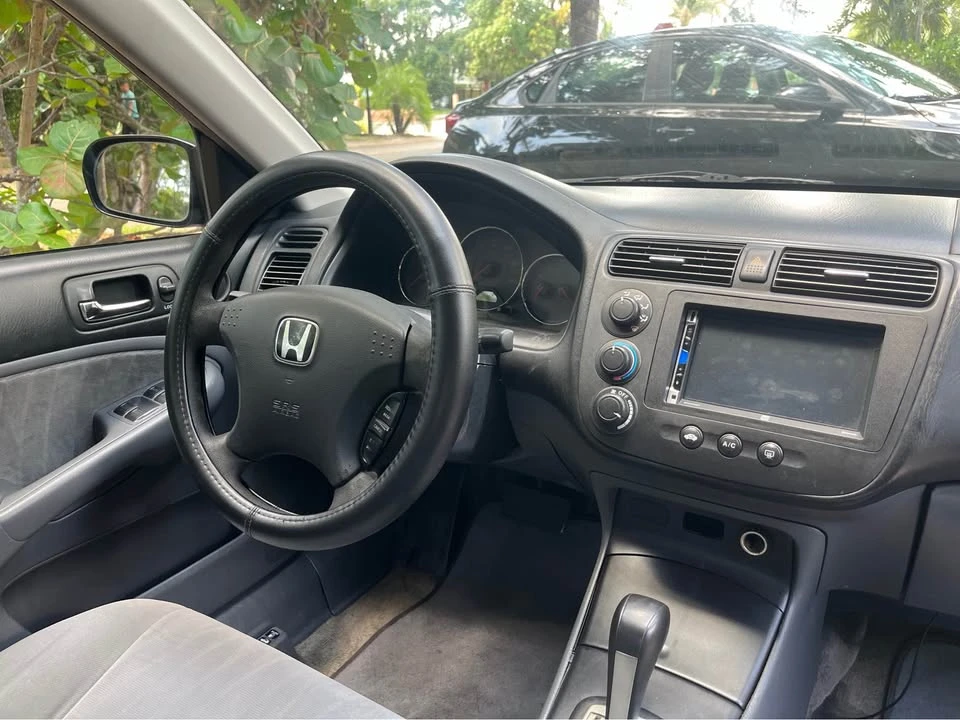 2003 Honda Civic 7th Gen - Image 9 of 14