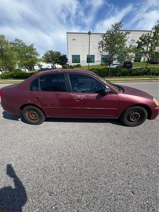 2003 Honda Civic 7th Gen - Image 3 of 7