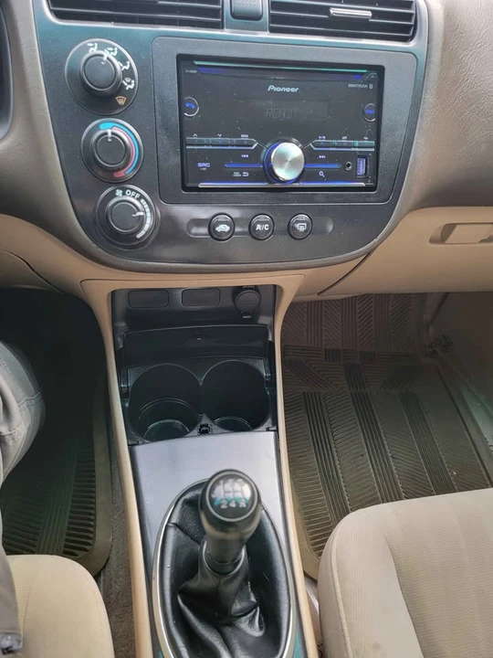2003 Honda Civic 7th Gen - Image 12 of 13