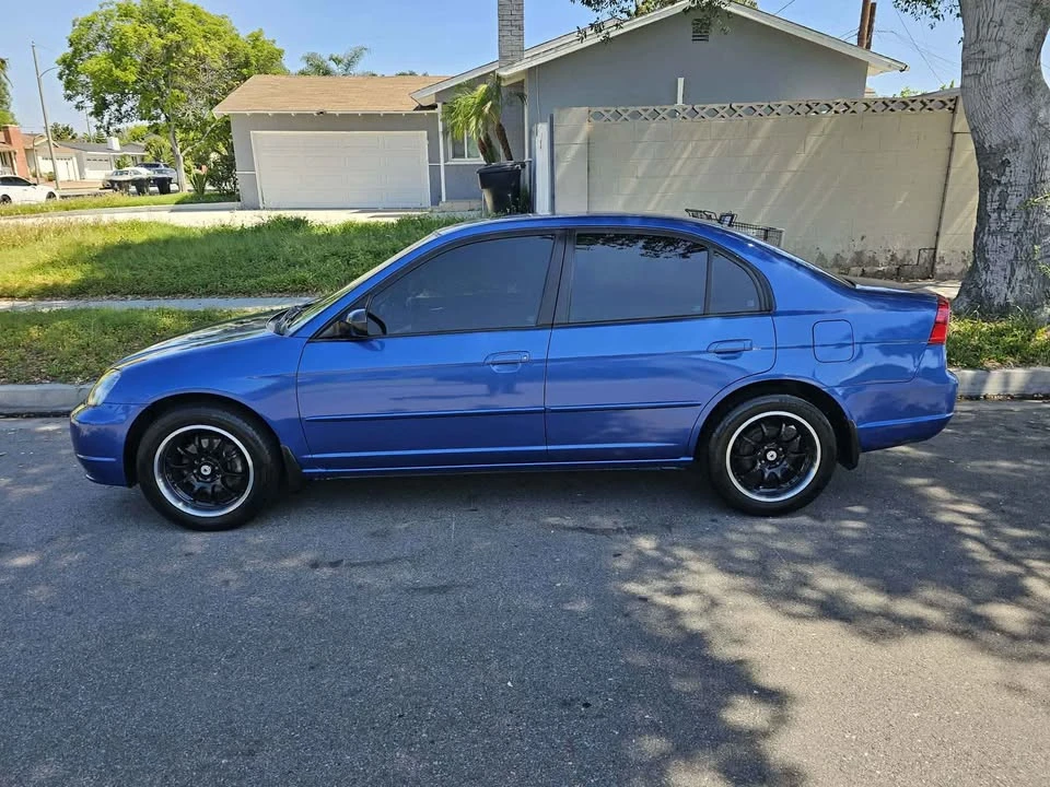 2003 Honda Civic 7th Gen - Image 13 of 17