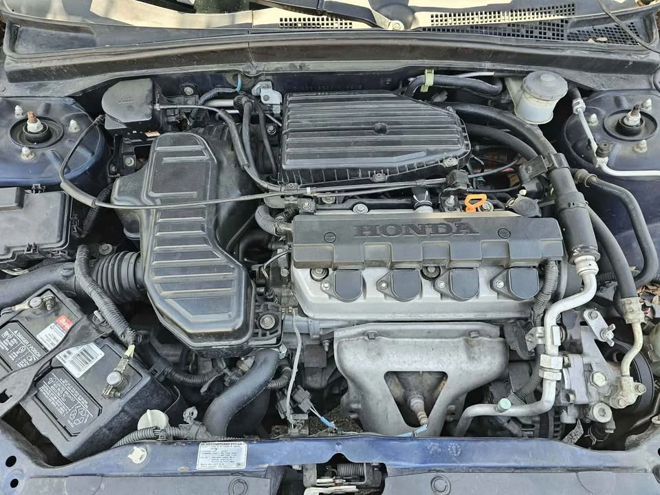 2003 Honda Civic 7th Gen - Image 15 of 17