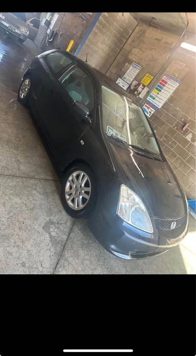 2003 Honda Civic 7th Gen - Image 2 of 8