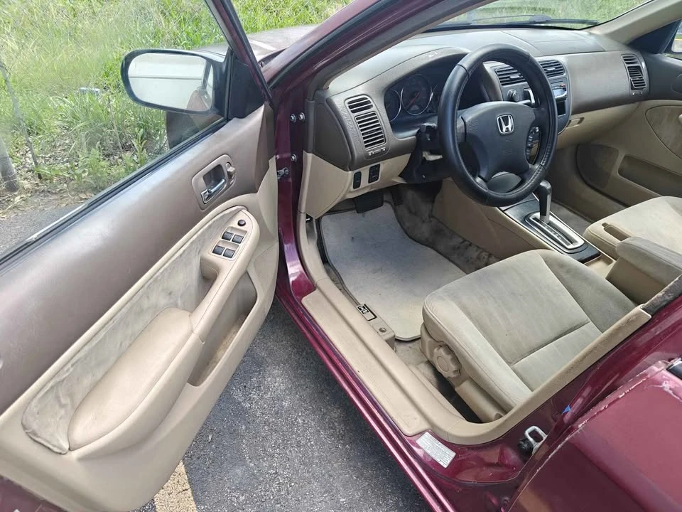 2003 Honda Civic 7th Gen - Image 12 of 15
