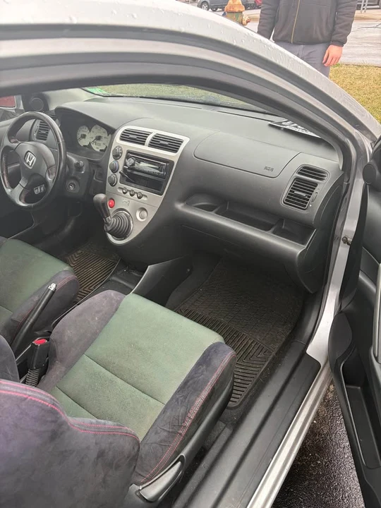 2003 Honda EP3 Civic Si - Image 4 of 8