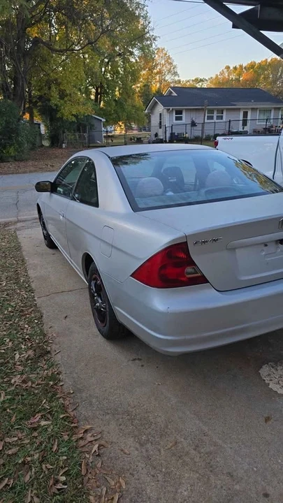 2003 Honda Civic 7th Gen - Image 3 of 3