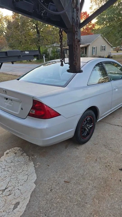 2003 Honda Civic 7th Gen - Image 2 of 3