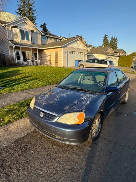 2003 Honda Civic 7th Gen - Image 2 of 15