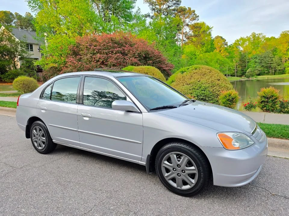 2003 Honda Civic 7th Gen - Image 4 of 20