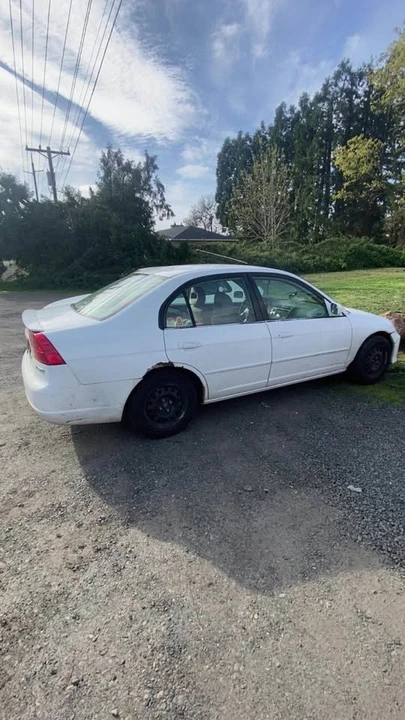2003 Honda Civic 7th Gen - Image 3 of 4