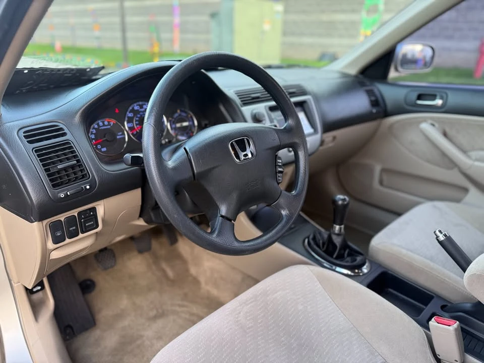 2003 Honda Civic 7th Gen - Image 12 of 19