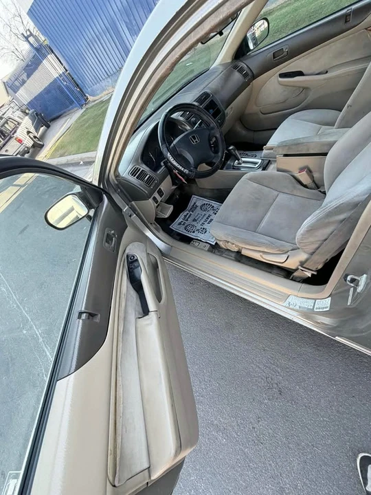 2003 Honda Civic 7th Gen - Image 7 of 9