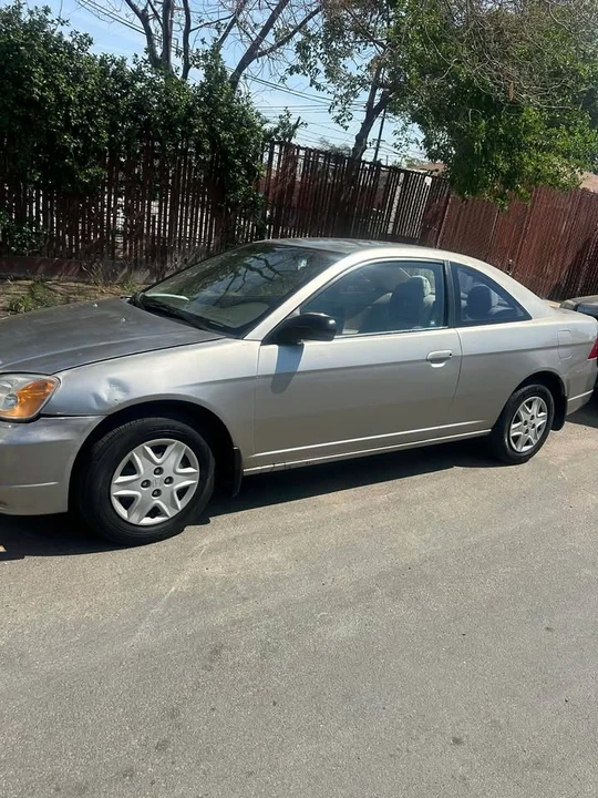 2003 Honda Civic 7th Gen - Image 5 of 9