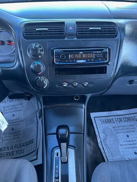 2003 Honda Civic 7th Gen - Image 10 of 16