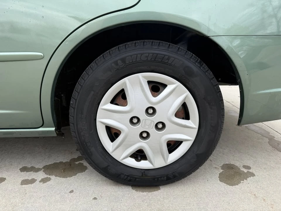 2003 Honda Civic 7th Gen - Image 15 of 17