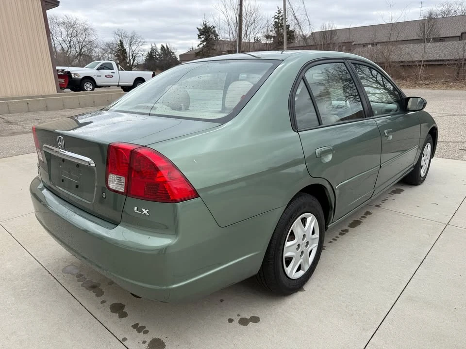2003 Honda Civic 7th Gen - Image 5 of 17