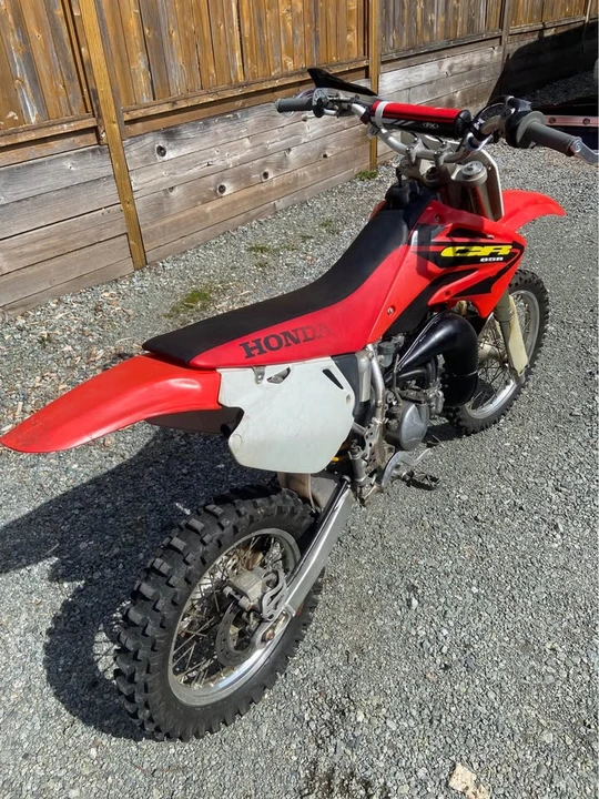 2003 Honda CR - Image 6 of 6
