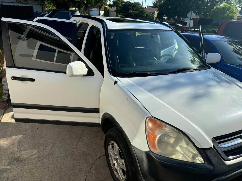 2003 Honda CR-V 2nd Gen - Image 7 of 12