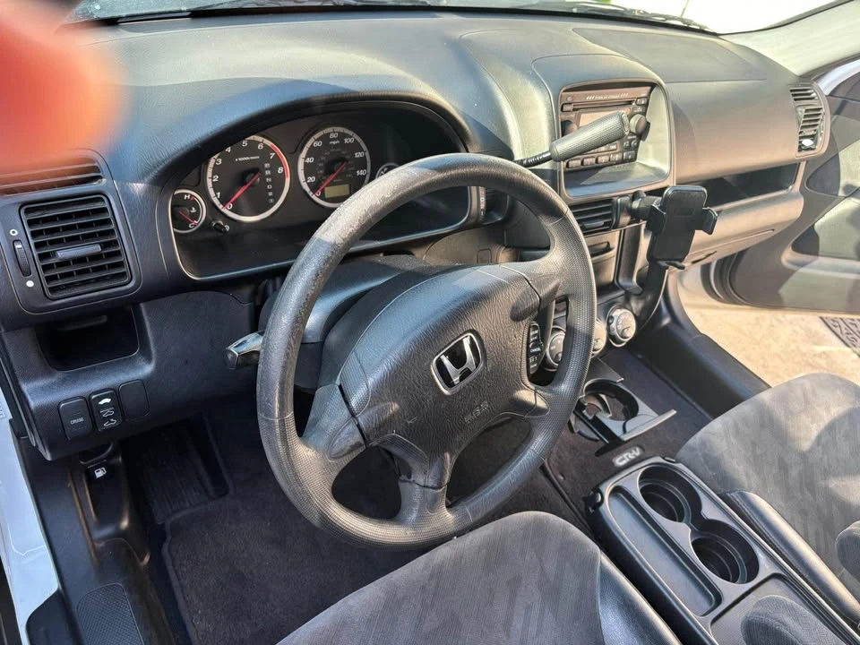 2003 Honda CR-V 2nd Gen - Image 5 of 12