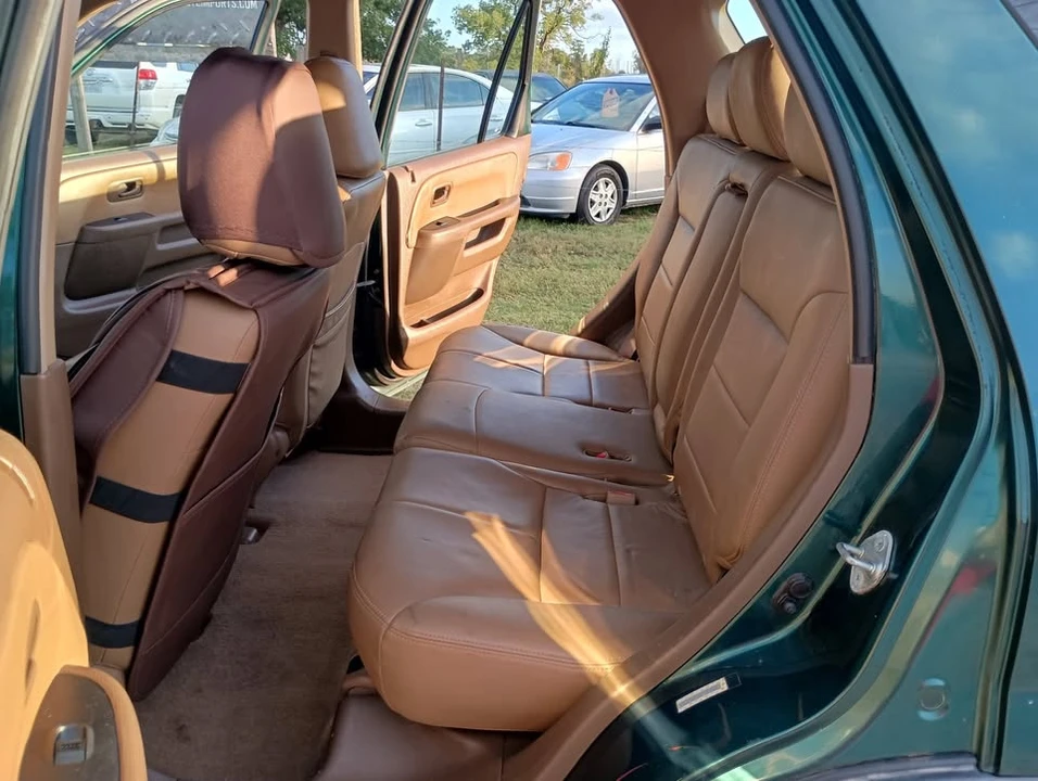 2003 Honda CR-V 2nd Gen - Image 9 of 16