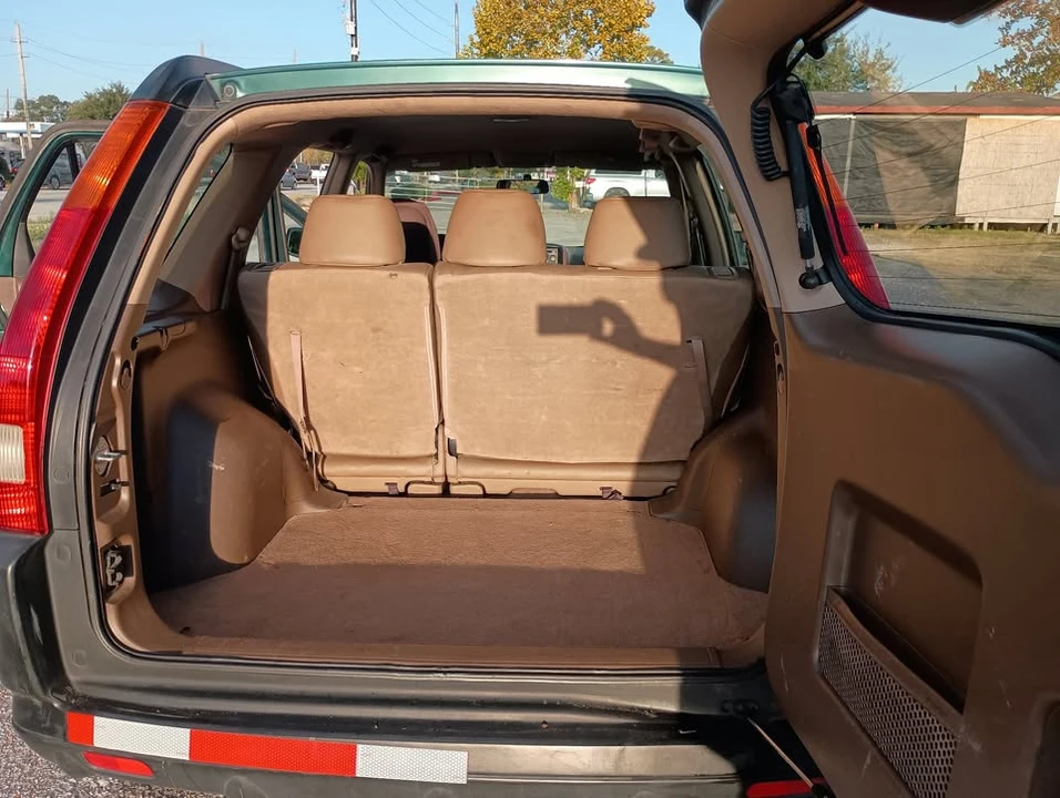 2003 Honda CR-V 2nd Gen - Image 13 of 16