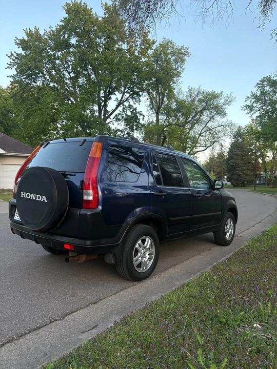 2003 Honda CR-V 2nd Gen - Image 4 of 17