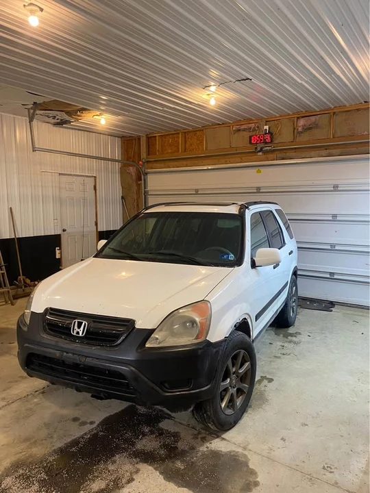 2003 Honda CR-V 2nd Gen - Image 4 of 8