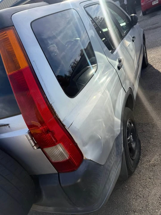 2003 Honda CR-V 2nd Gen - Image 4 of 5