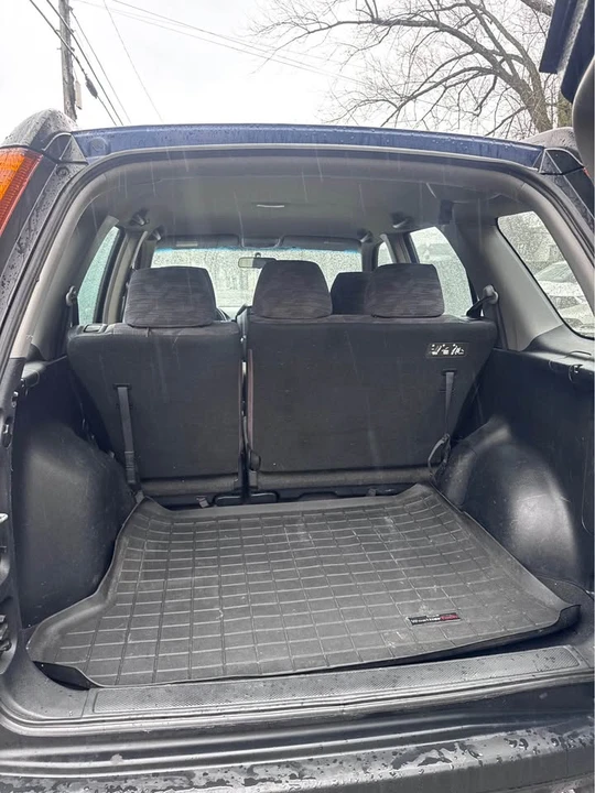 2003 Honda CR-V 2nd Gen - Image 11 of 15